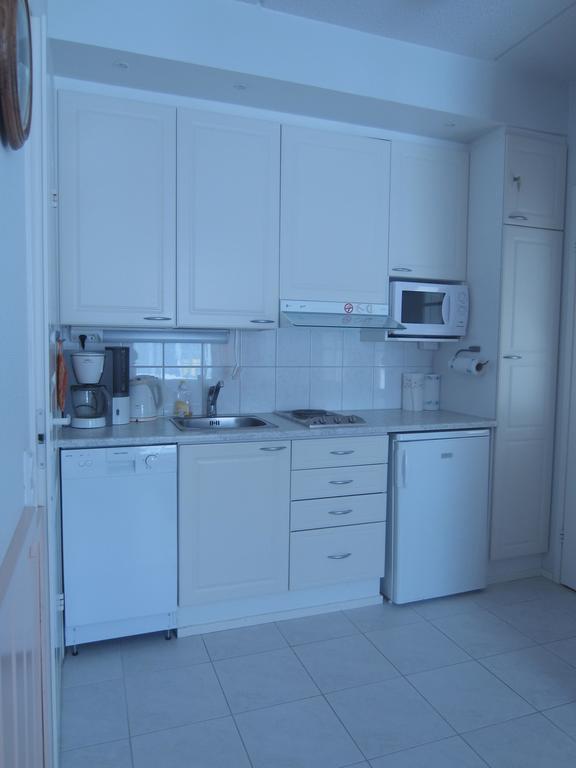 Aparthotel Yllaestar Akaslompolo Ruang foto